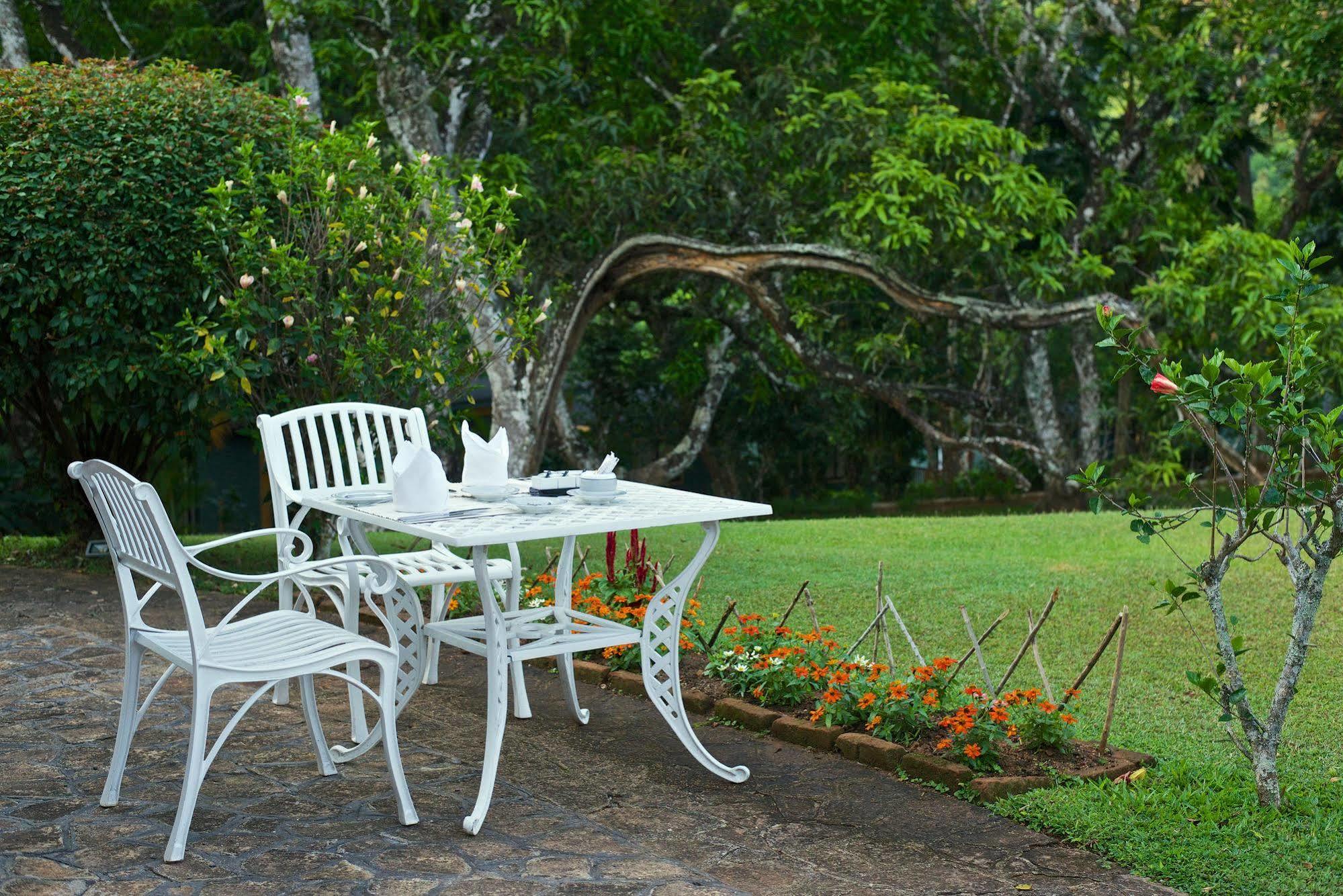 Mountbatten Bungalow- Thema Collection Kandy Exteriör bild
