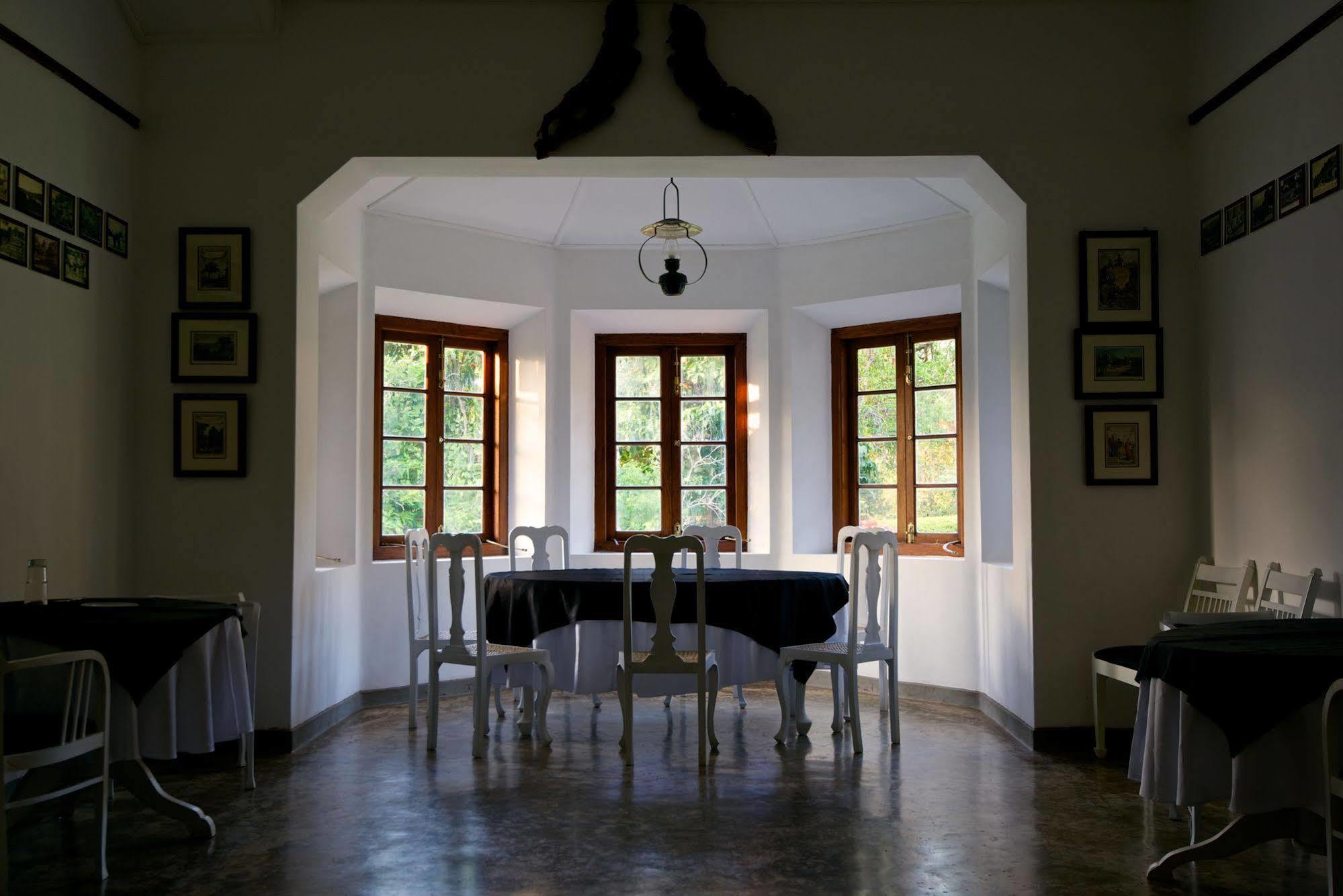 Mountbatten Bungalow- Thema Collection Kandy Exteriör bild