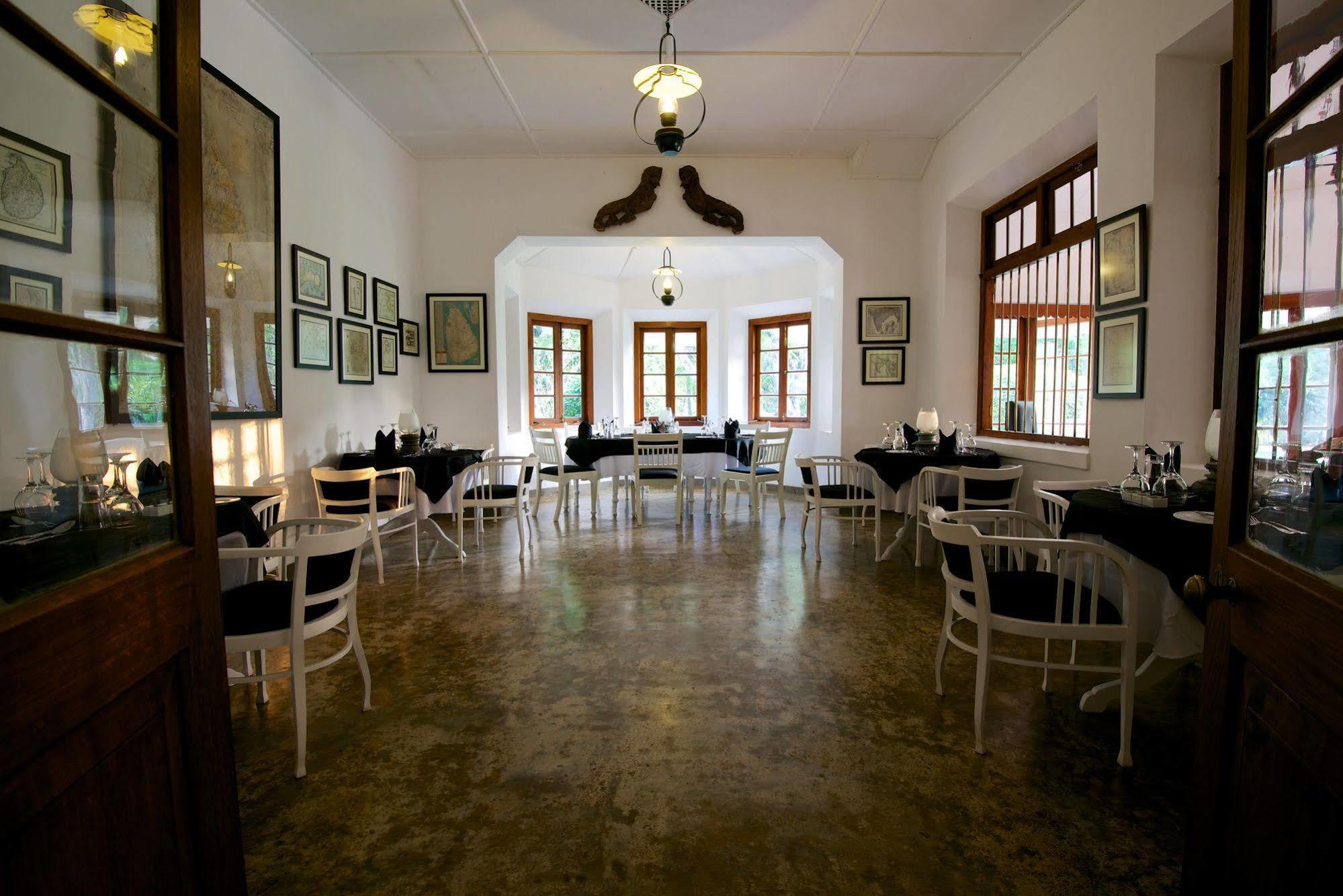 Mountbatten Bungalow- Thema Collection Kandy Exteriör bild