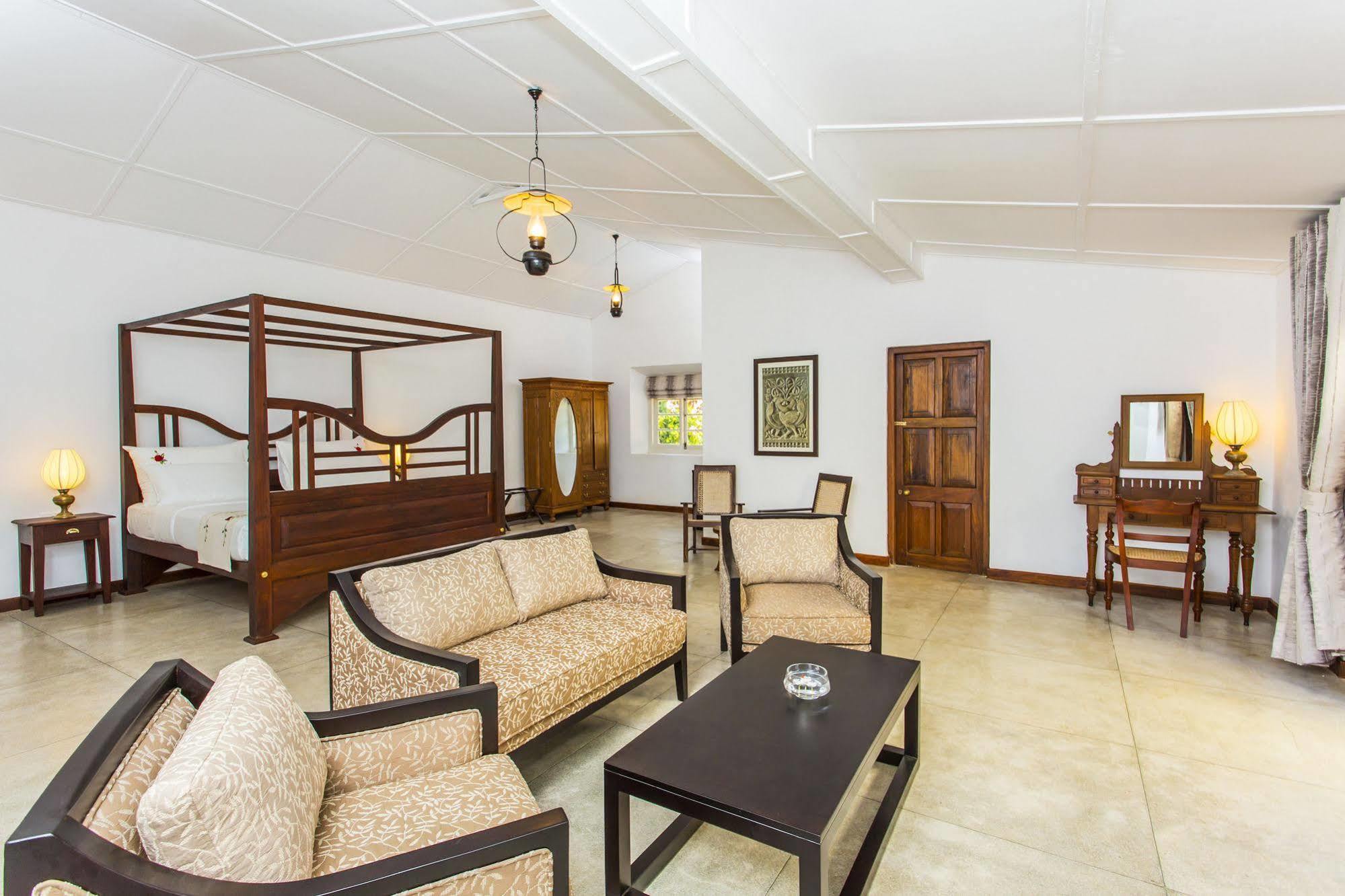 Mountbatten Bungalow- Thema Collection Kandy Exteriör bild